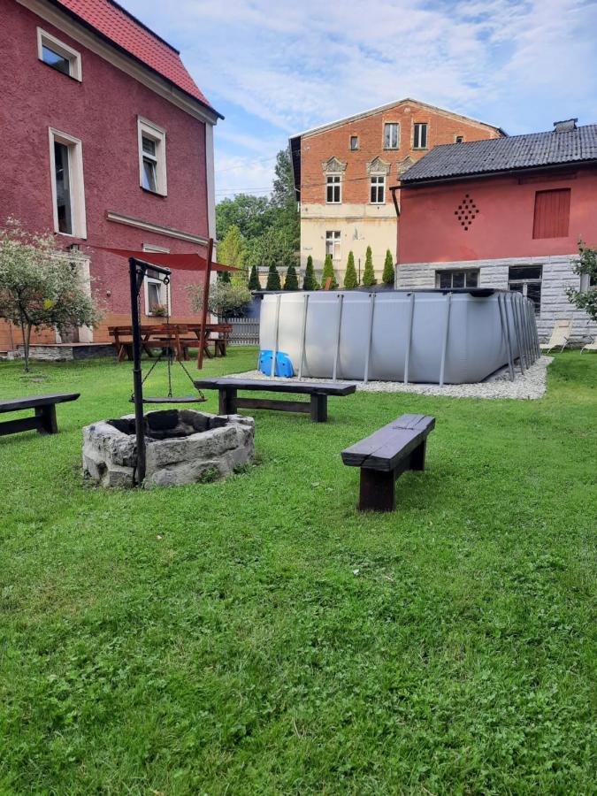 Gosciniec W Starym Mlynie Hotel Biala Prudnicka Eksteriør billede